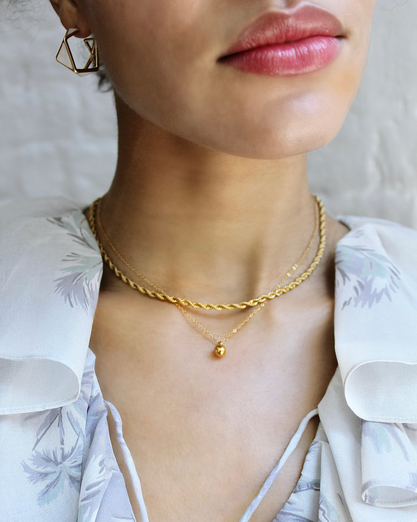 Gold Bead Pendant Necklace